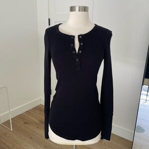 Splendid Black Fitted Buttoned Blouse